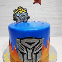 Transformers cake, bumblebee cake, optimus prime cake, autobot cake