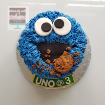 Cookie Monster Cake, cookie monster, 24 muffin top, custom cake, custom cakes, customized cake, customized cakes, cainta, rizal, birthday cake